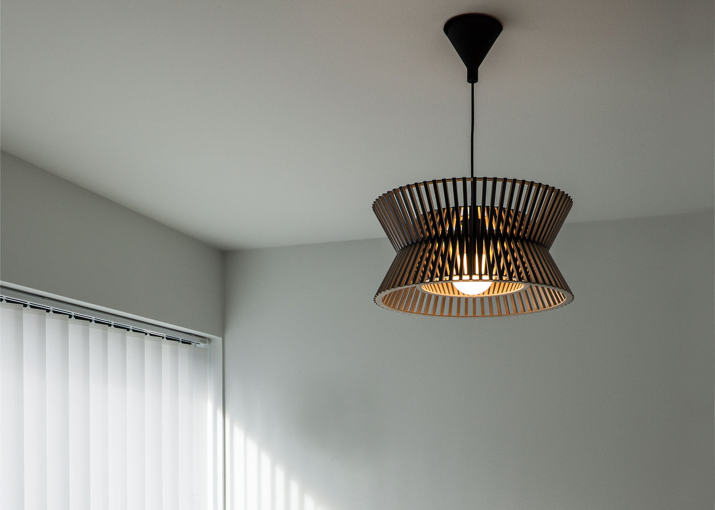 Kontro 6000 Pendant - Black