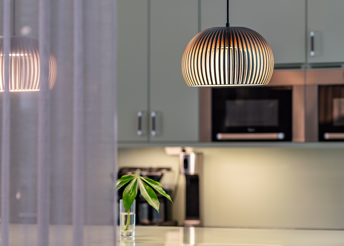 Atto 5000 Pendant - Black