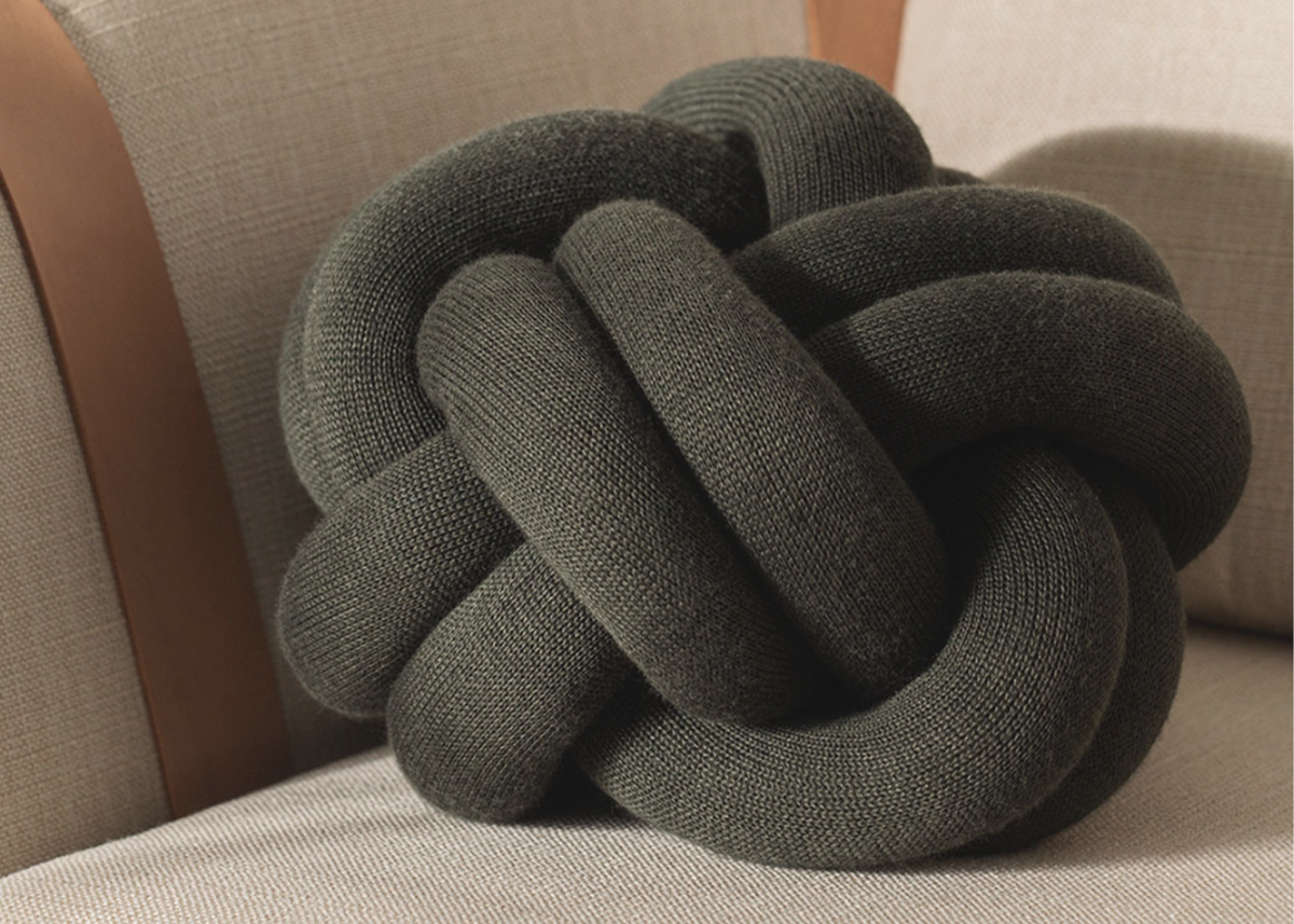 Knot Cushion - Dark Grey – Woodland Mod