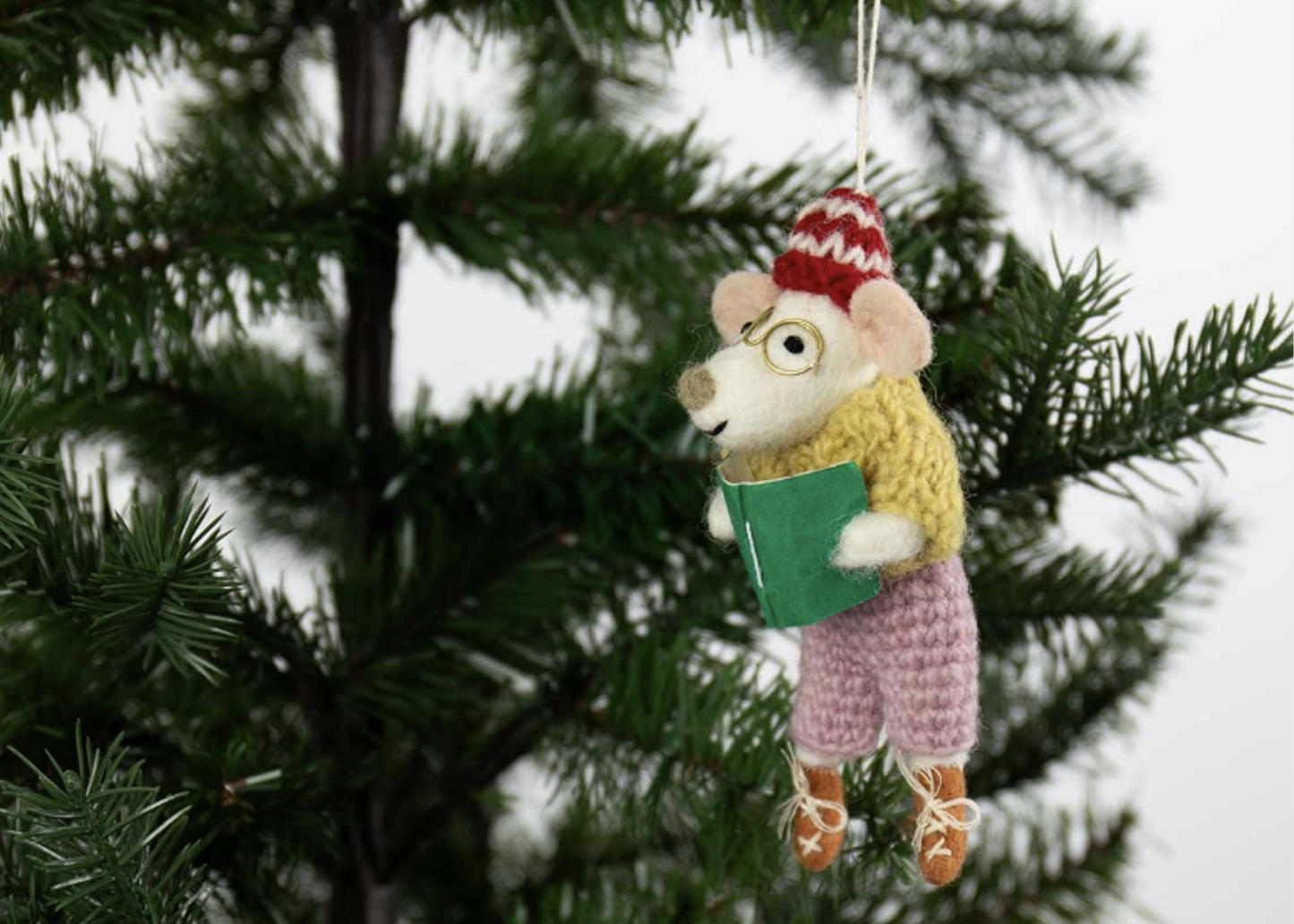 
                  
                    READING TEACHER Ornament
                  
                
