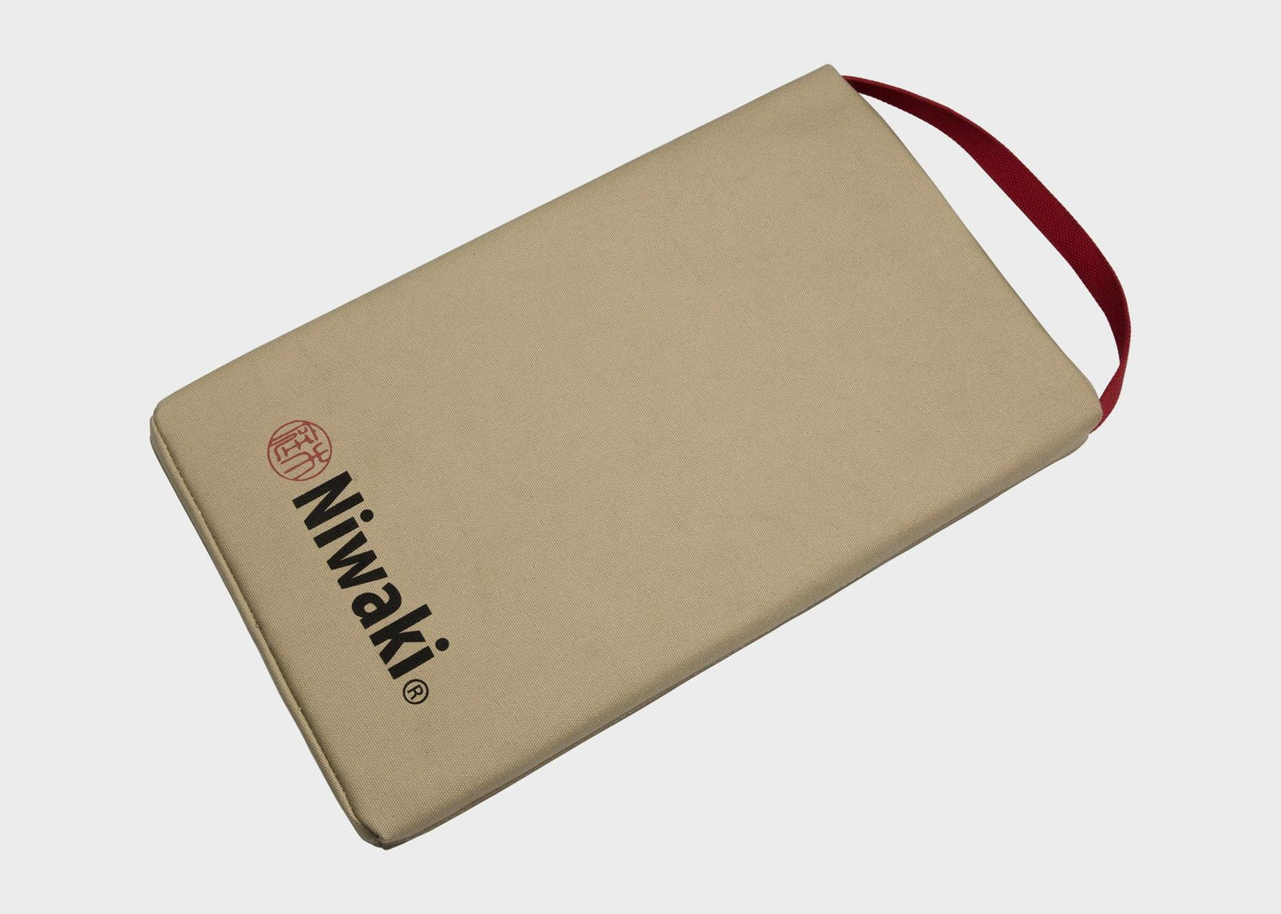 
                  
                    Niwaki Kneeler
                  
                