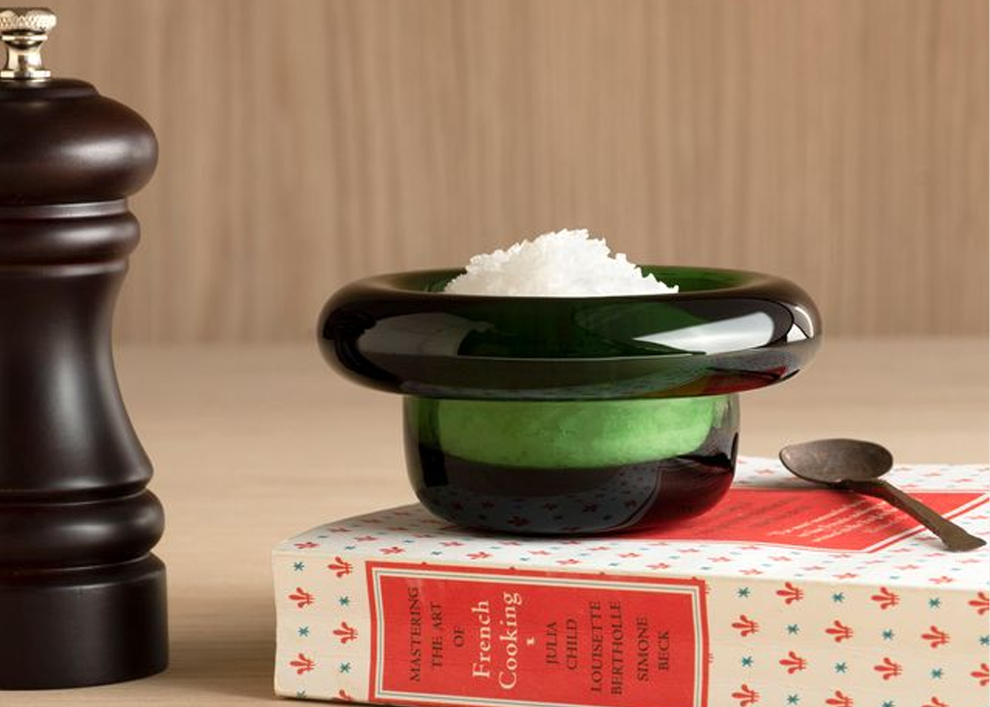 
                  
                    Sirkel Tealight
                  
                
