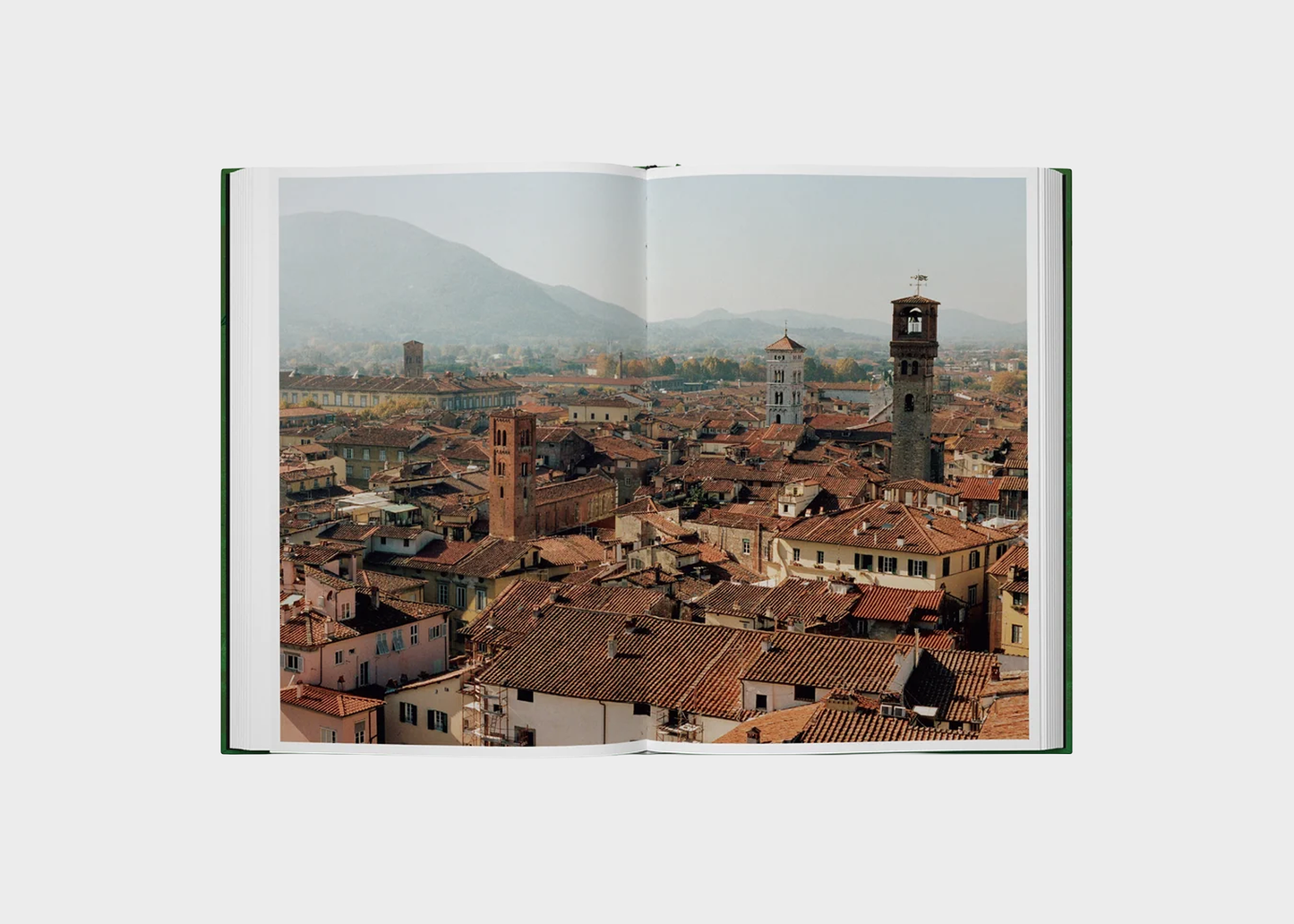 
                  
                    Tuscany: From the Silver Spoon
                  
                