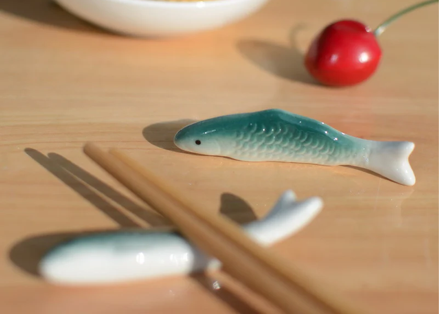
                  
                    Gohobi Fish Chopstick Rest
                  
                