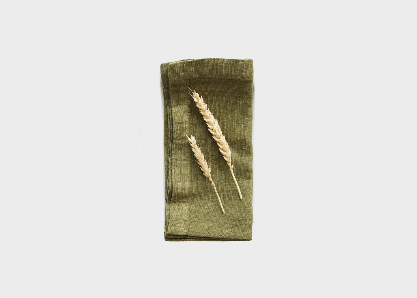 
                  
                    Linen Napkin Set
                  
                