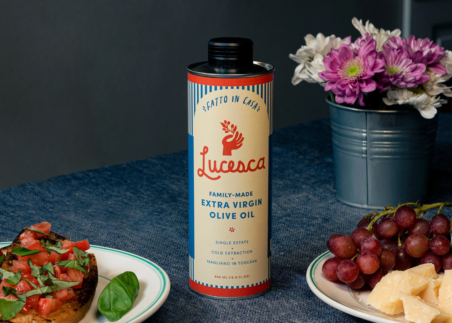 
                  
                    Lucesca EVOO
                  
                