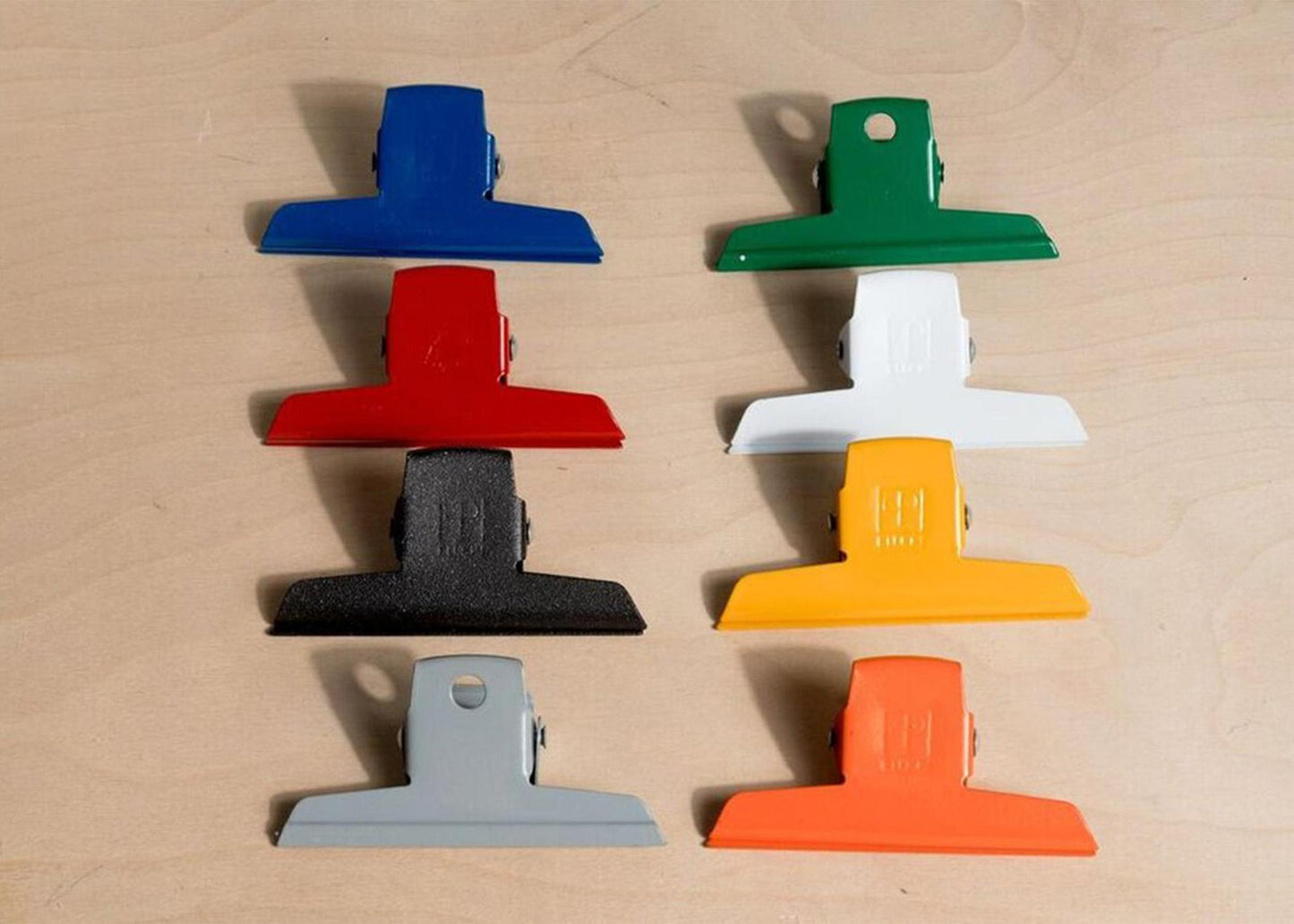 
                  
                    9cm clip
                  
                