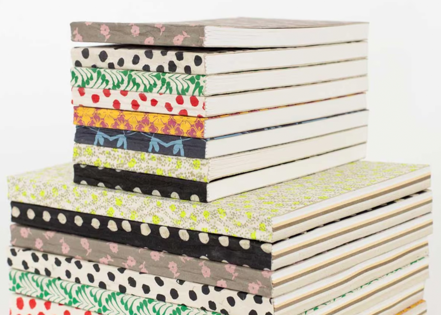 
                  
                    LITTLE FLOWER Notebook
                  
                