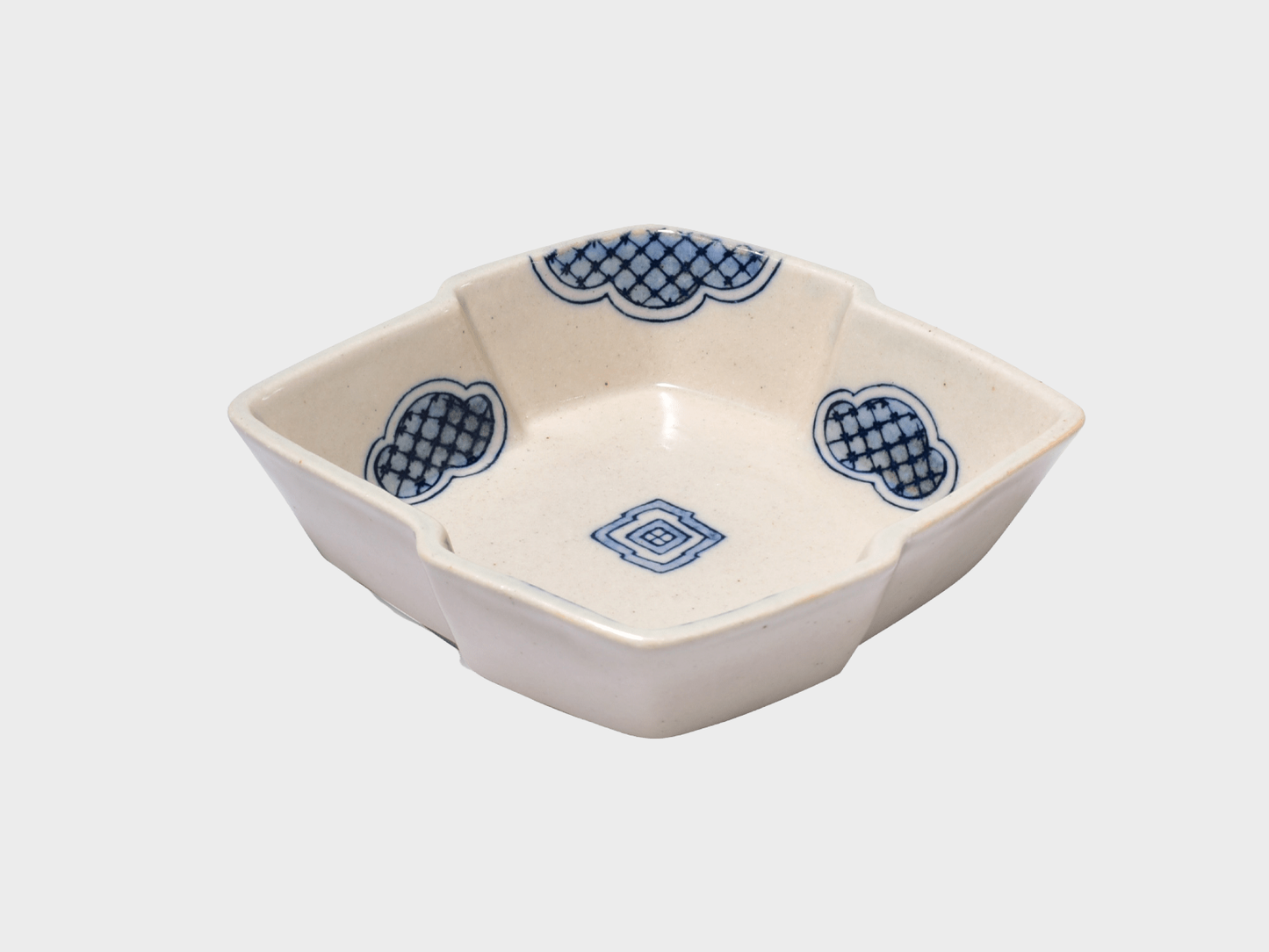 
                  
                    Matsukawabishi Bowl
                  
                