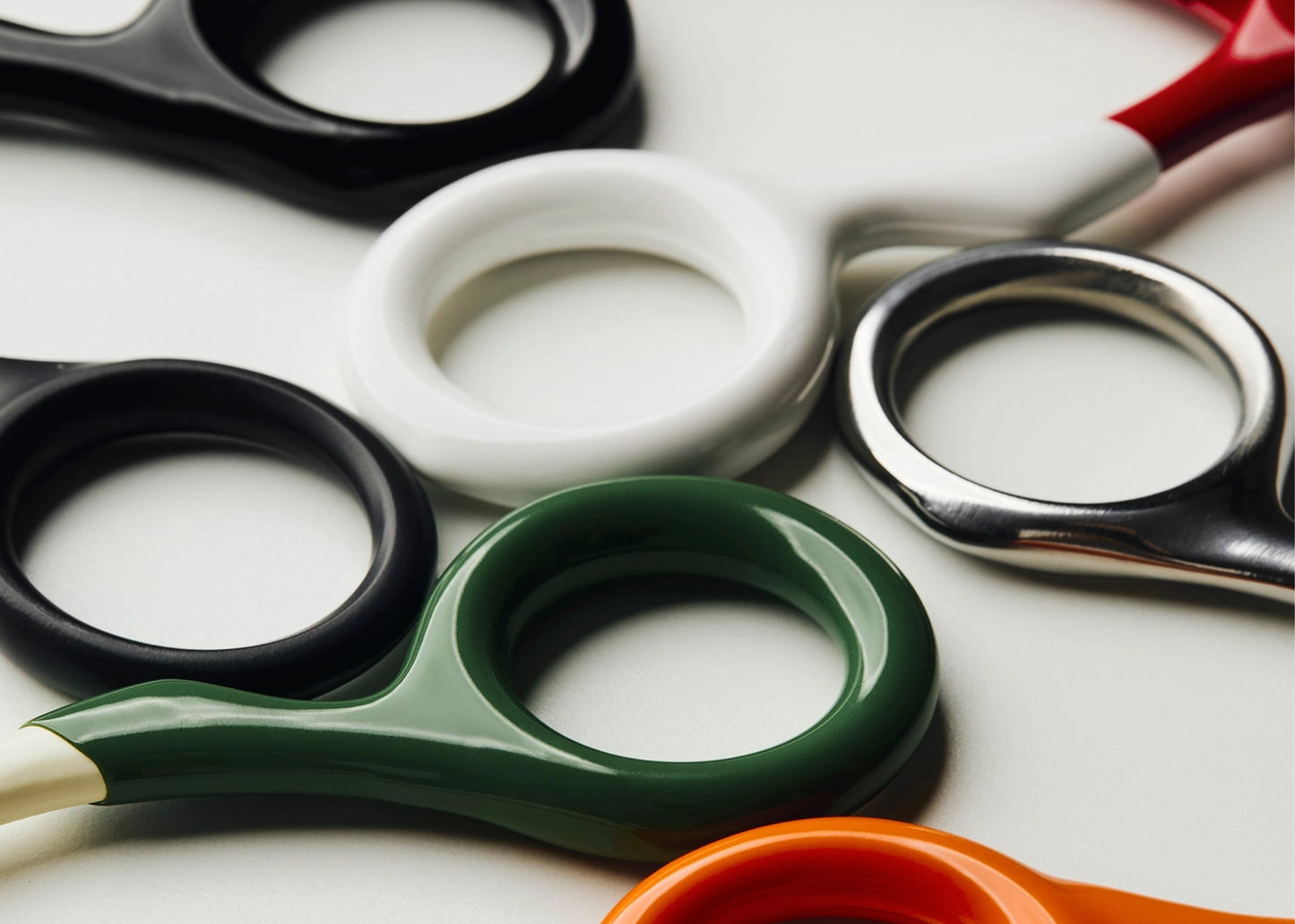 
                  
                    Spectra Scissors
                  
                