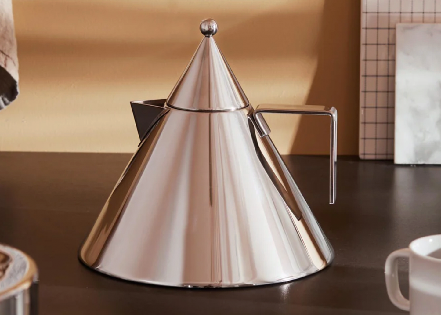 
                  
                    Il Conico Kettle
                  
                