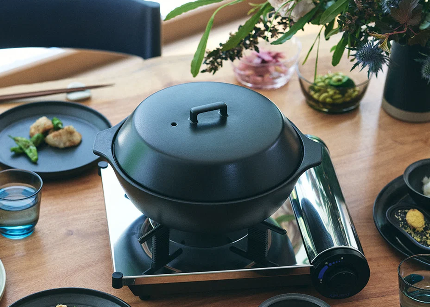 
                  
                    KAKOMI Ceramic Pot with Steam Plate
                  
                