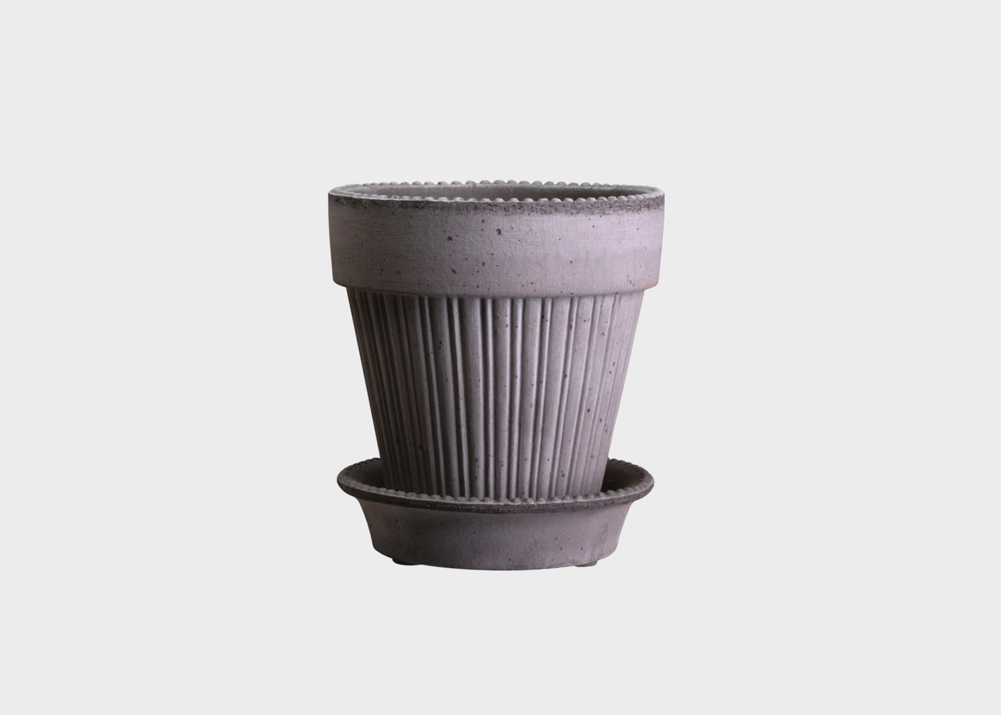
                  
                    Simona Pot
                  
                