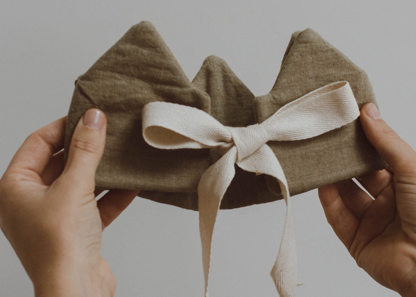
                  
                    Heirloom Birthday Crown
                  
                