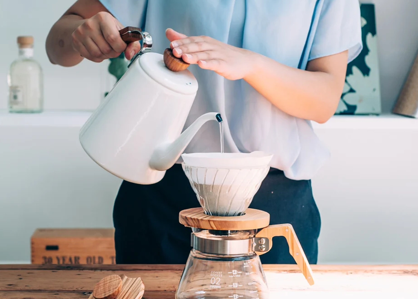 
                  
                    Bona Drip Kettle
                  
                