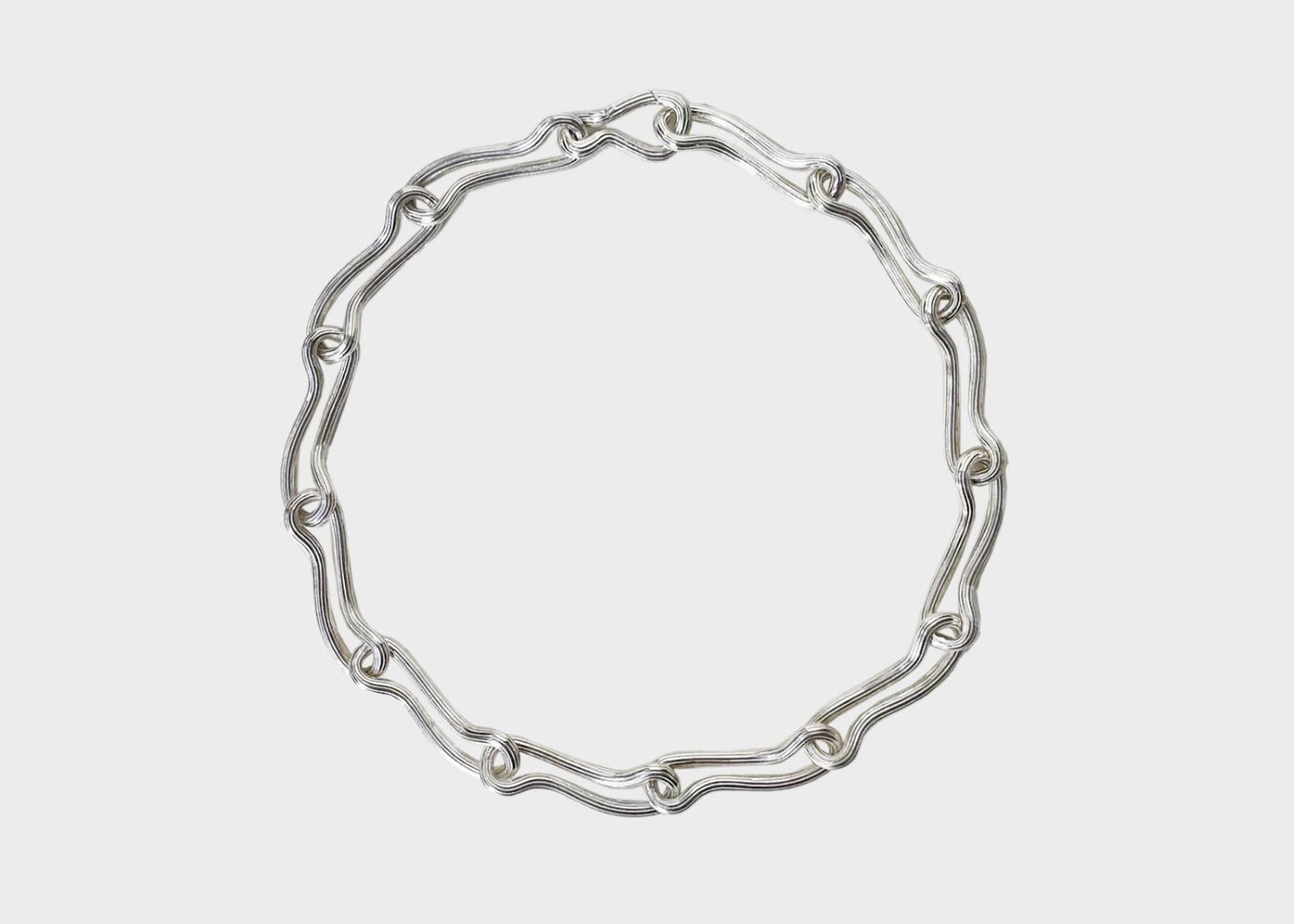 
                  
                    De la mer Necklace
                  
                