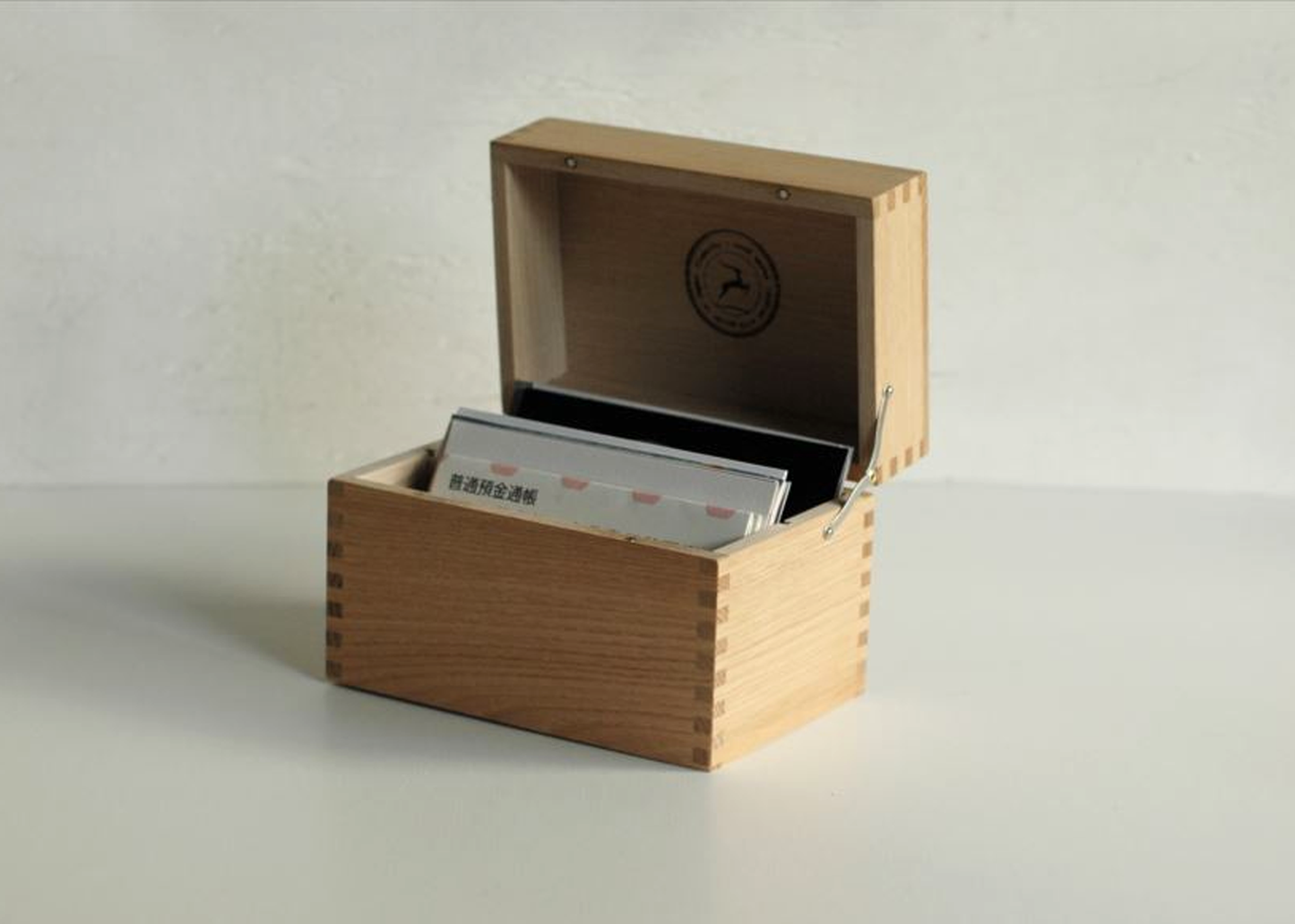 
                  
                    Chestnut Postcard Case
                  
                