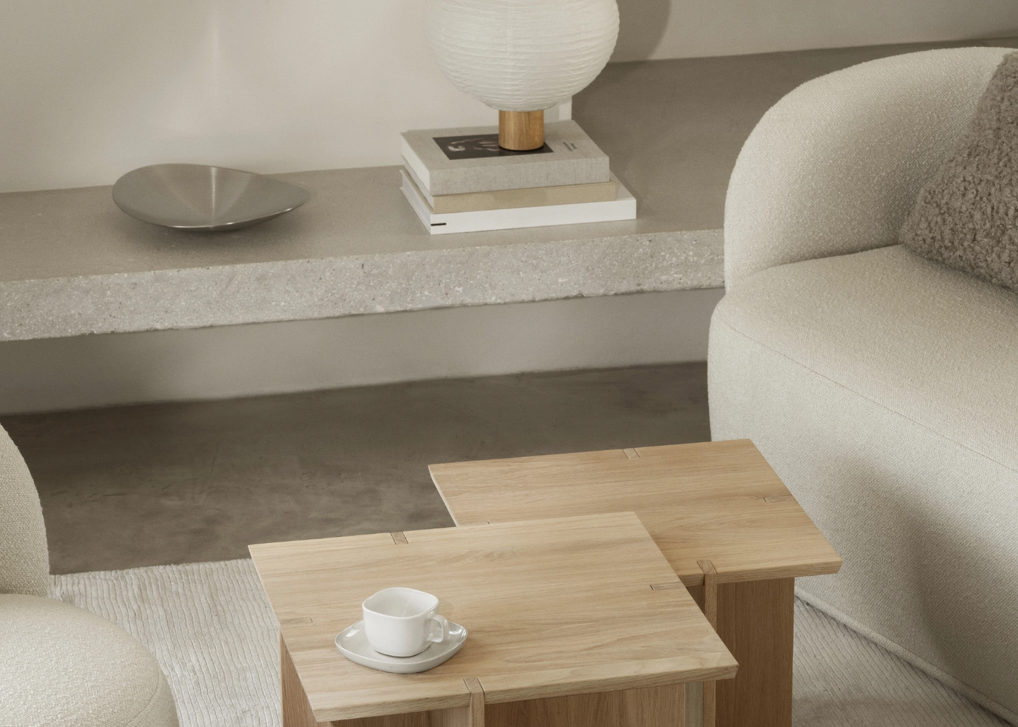 
                  
                    Engawa Minimalist Oak Side Table/Stool
                  
                