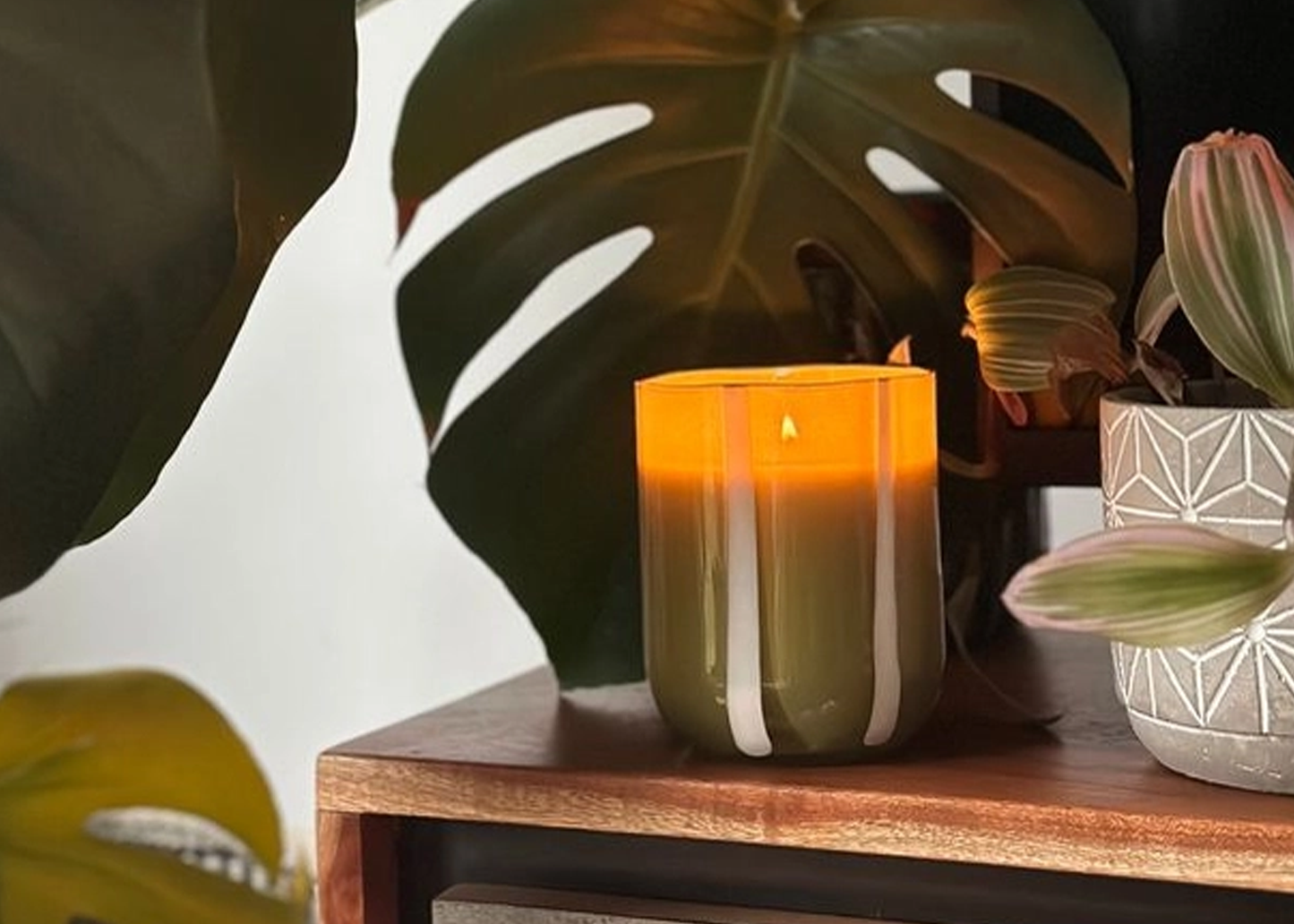 
                  
                    Atina Candle
                  
                