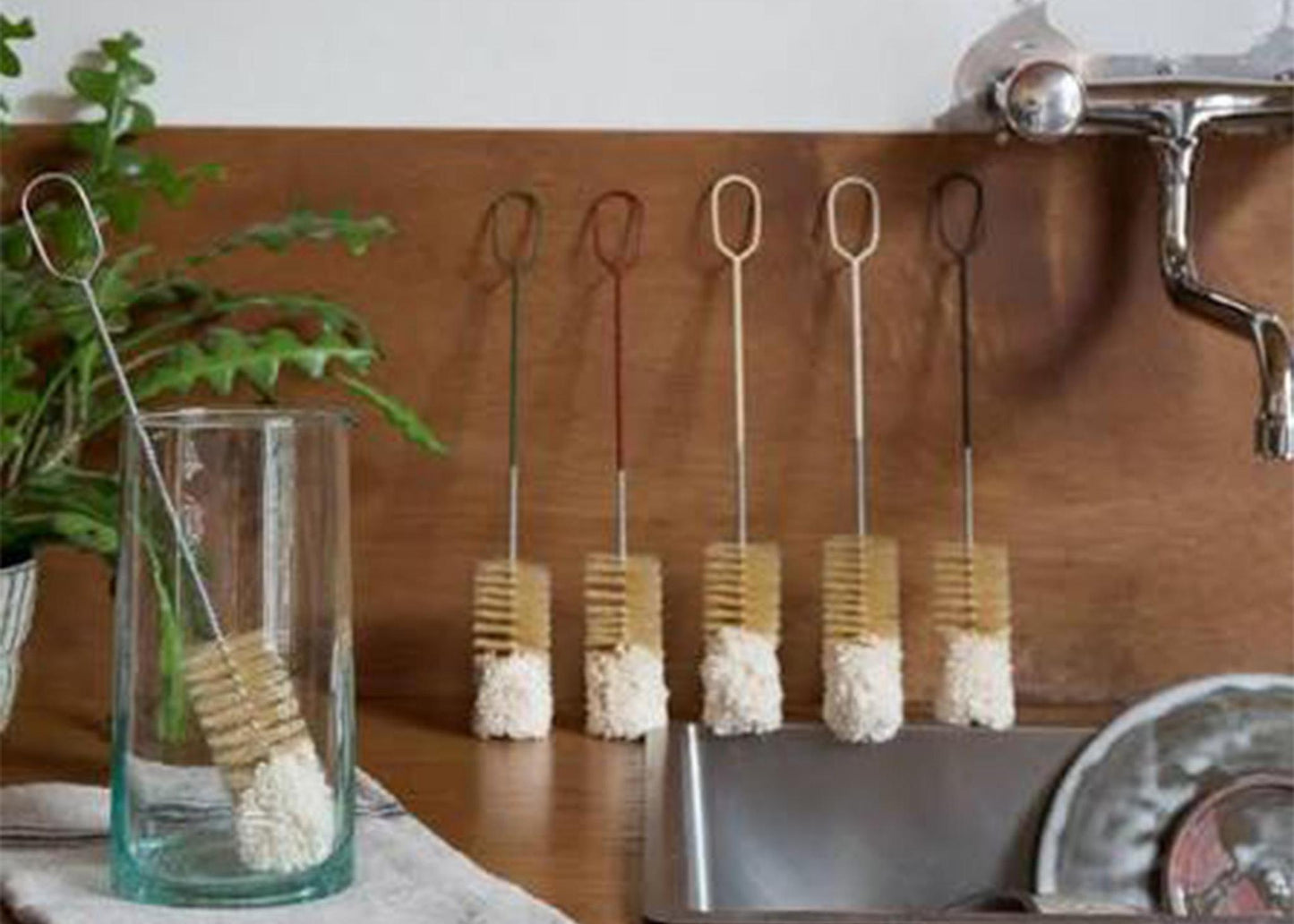 
                  
                    Champagne Flute Brush
                  
                