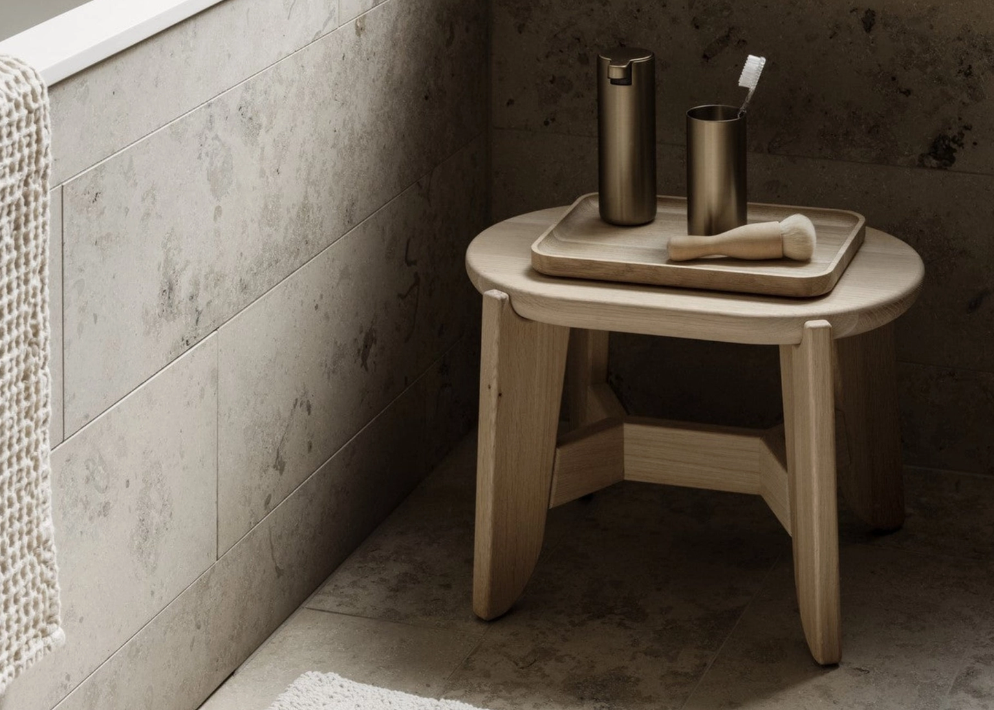 
                  
                    OKU Rectangle Oak Tray
                  
                