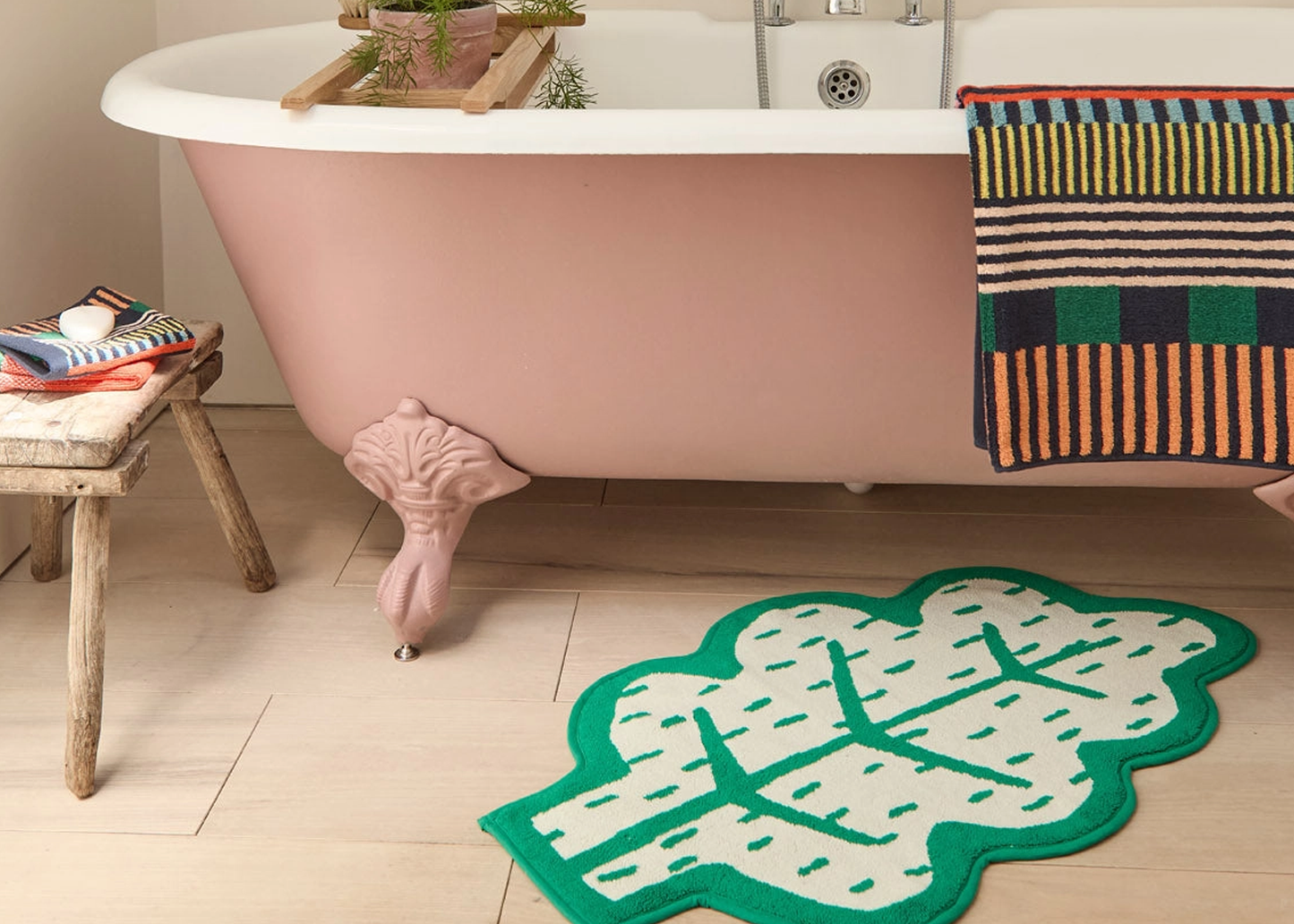 
                  
                    Leaf Bath Mat
                  
                