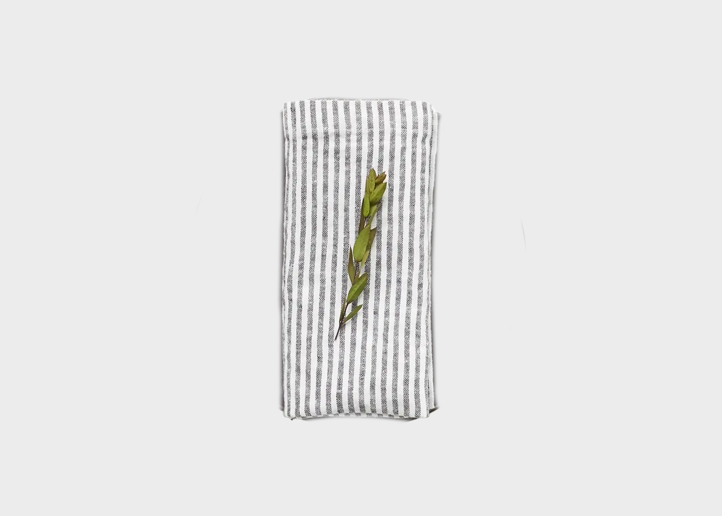 
                  
                    Linen Napkin Set
                  
                