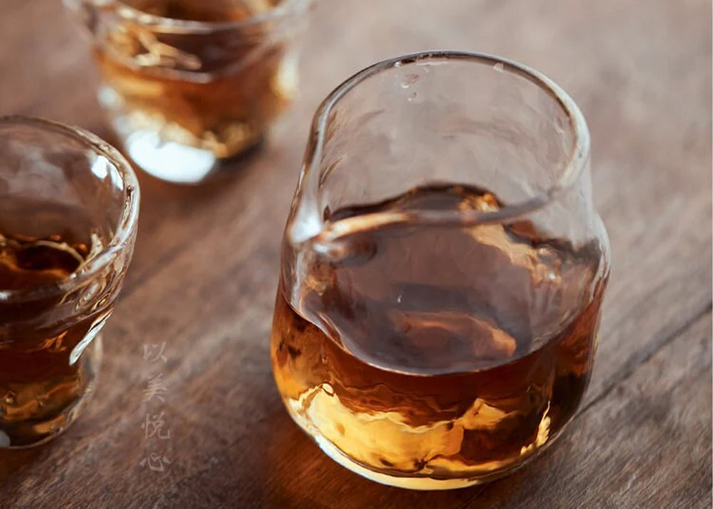 Gohobi Glass Tall Pitcher