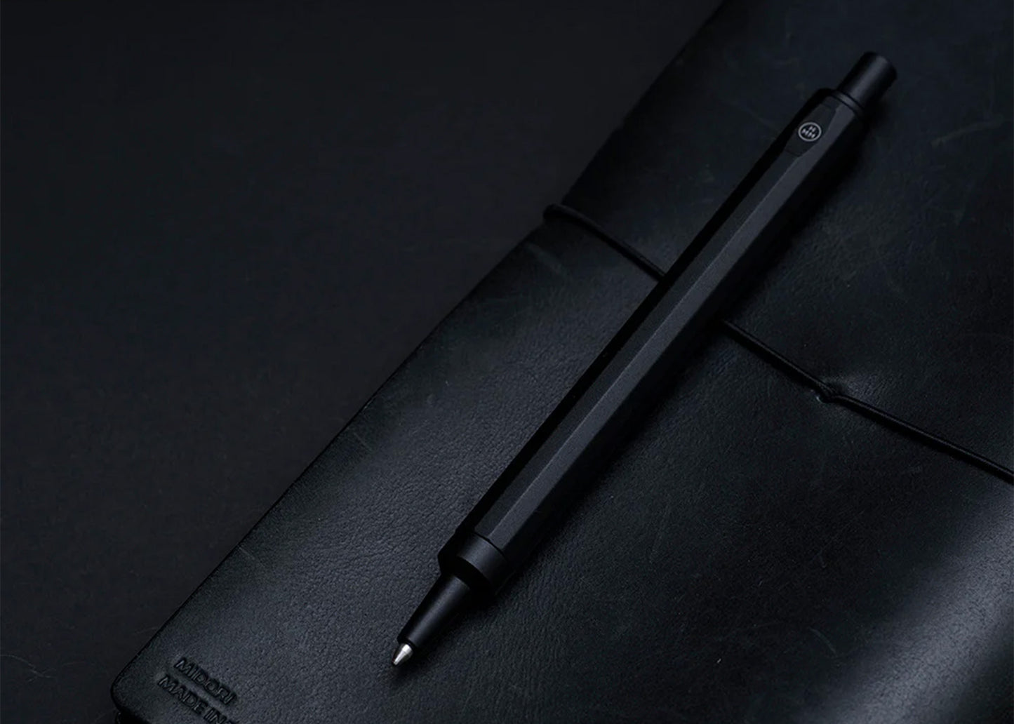
                  
                    HMM Gift Pack - Ballpoint & Case
                  
                