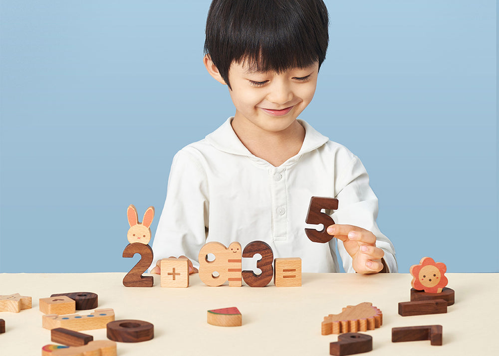 
                  
                    Numbers Play Block Set by Oioiooi
                  
                