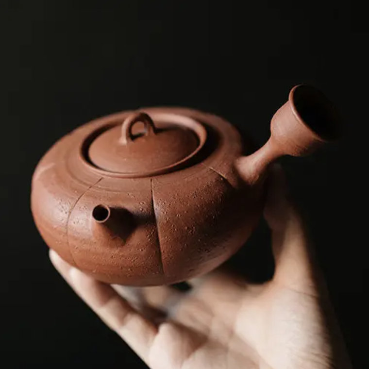 
                  
                    Red Clay Teapot - Melon Edge
                  
                
