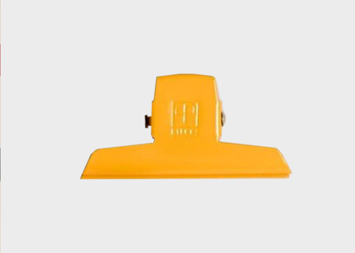 
                  
                    9cm clip
                  
                