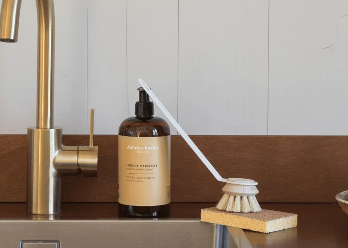 
                  
                    Refillable Dishwashing Liquid
                  
                