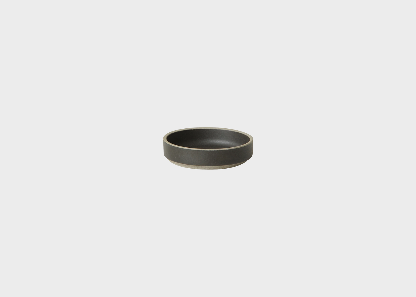
                  
                    Hasami Plate - Black
                  
                