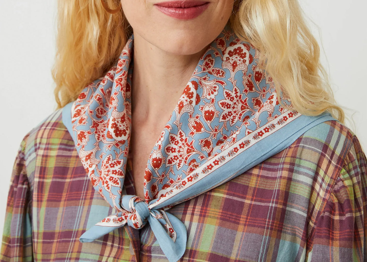 
                  
                    India Scarf No 764
                  
                