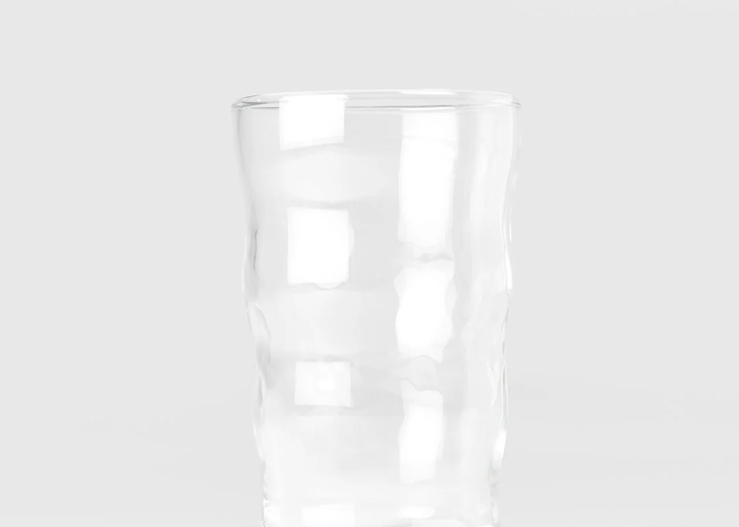 
                  
                    Glass Tumbler Bubbled
                  
                