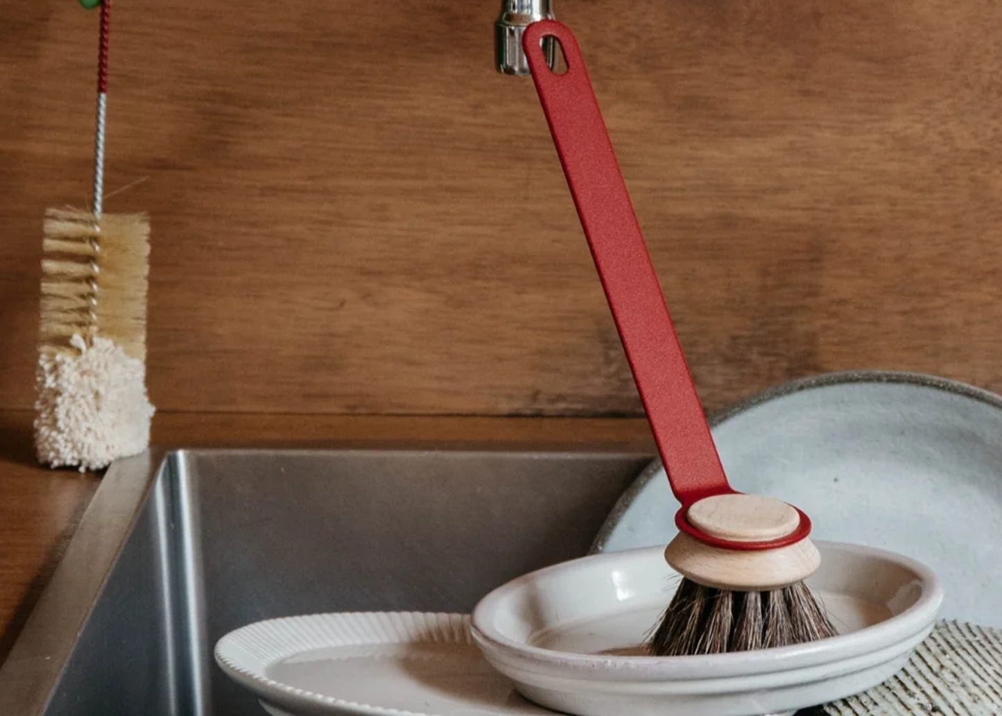 
                  
                    Super Dish Brush Handle
                  
                