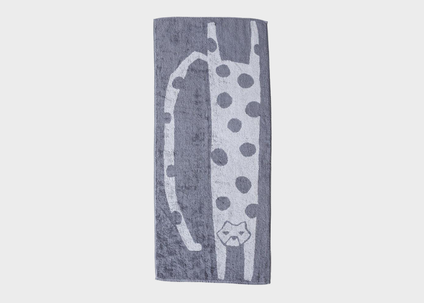
                  
                    hand towel with an illustration of a cat
                  
                