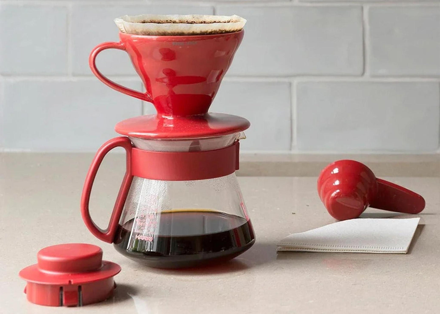
                  
                    V60 Color Dripper & Pot
                  
                