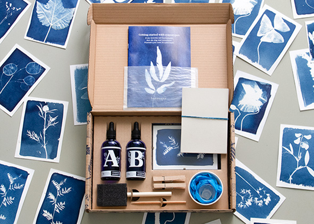 
                  
                    Cyanotype Kit
                  
                