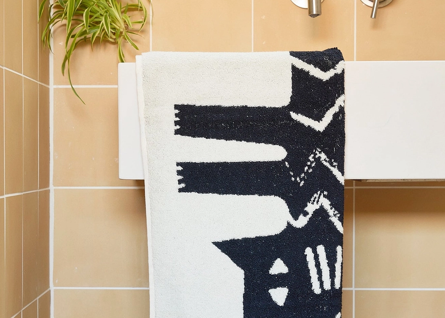 
                  
                    Lazy Cat Towel
                  
                