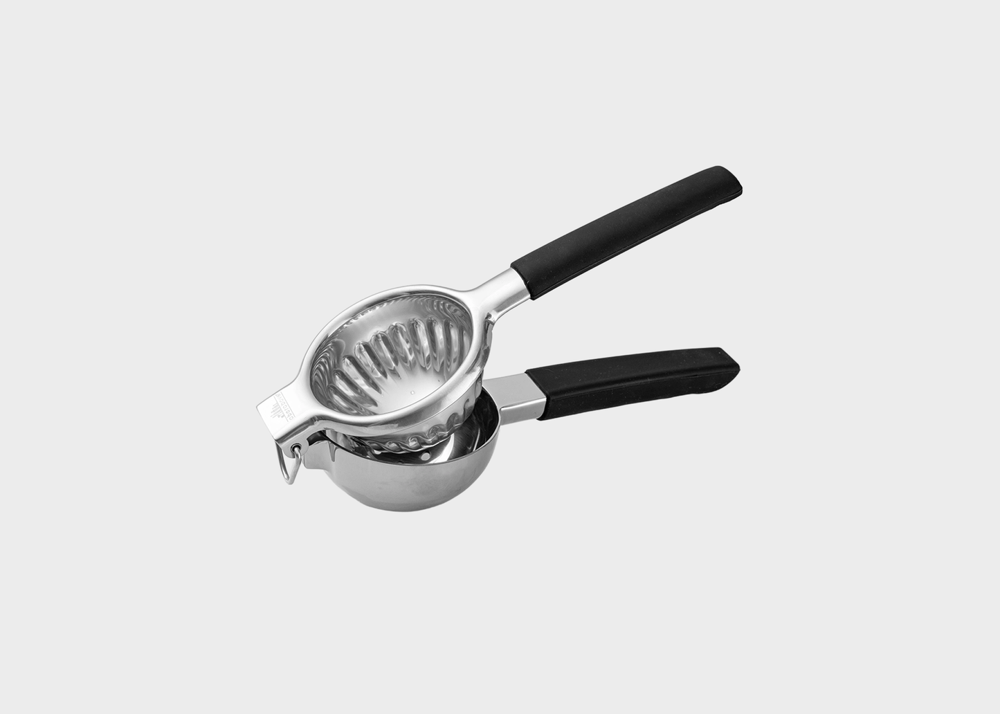
                  
                    Handheld Citrus Juicer
                  
                