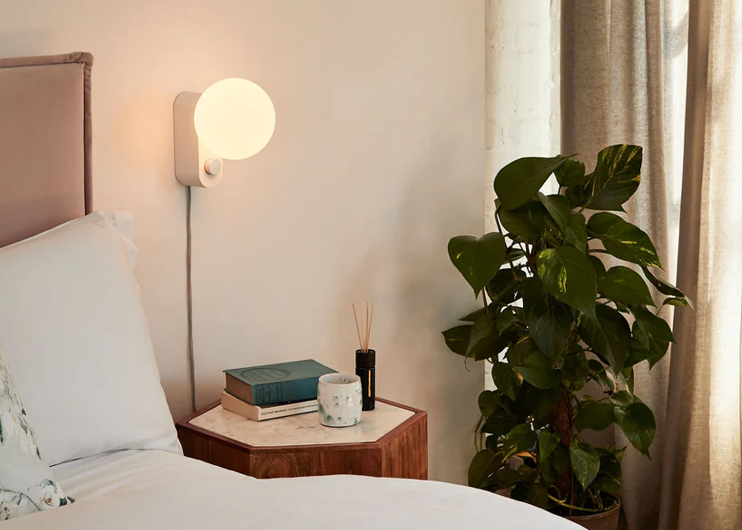 
                  
                    Alumina Lamp
                  
                