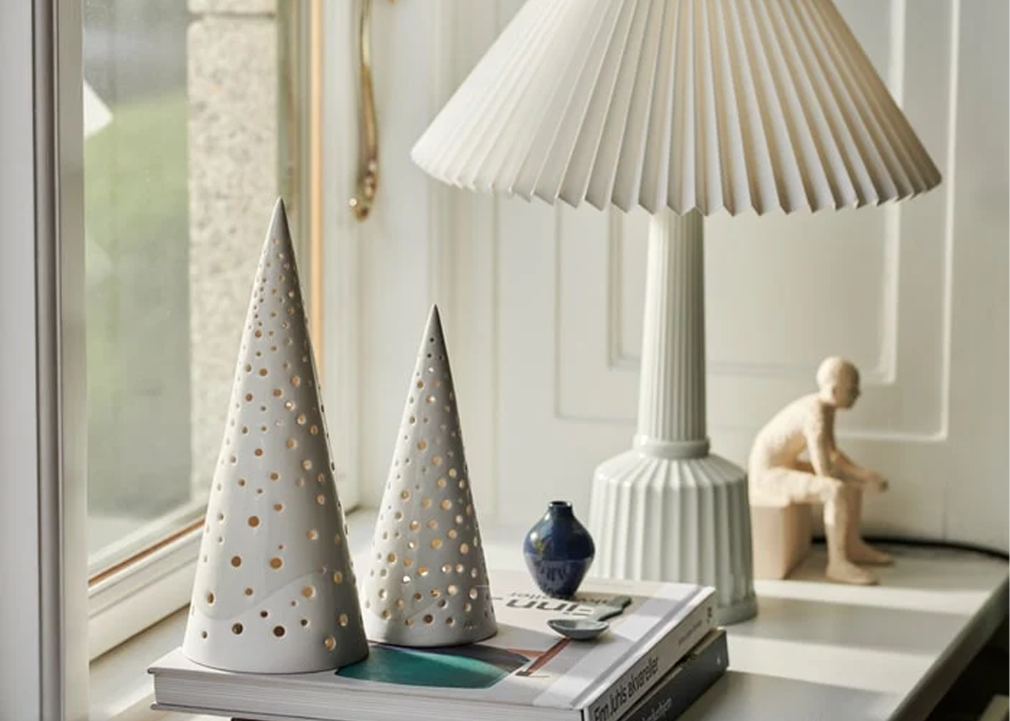 
                  
                    Nobili Tealight Holder
                  
                
