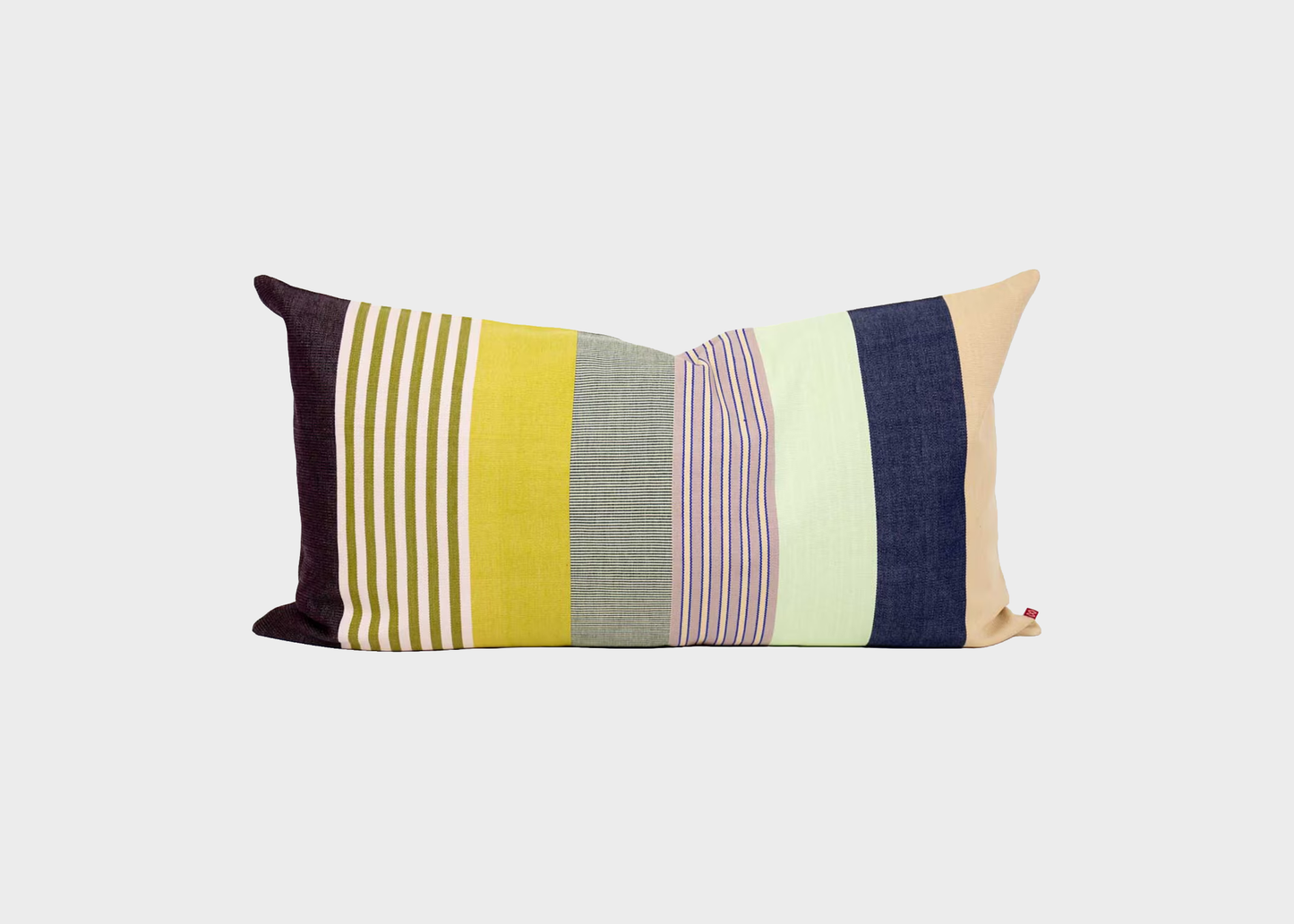 
                  
                    MERCEDES Cushion Cover 50x90
                  
                
