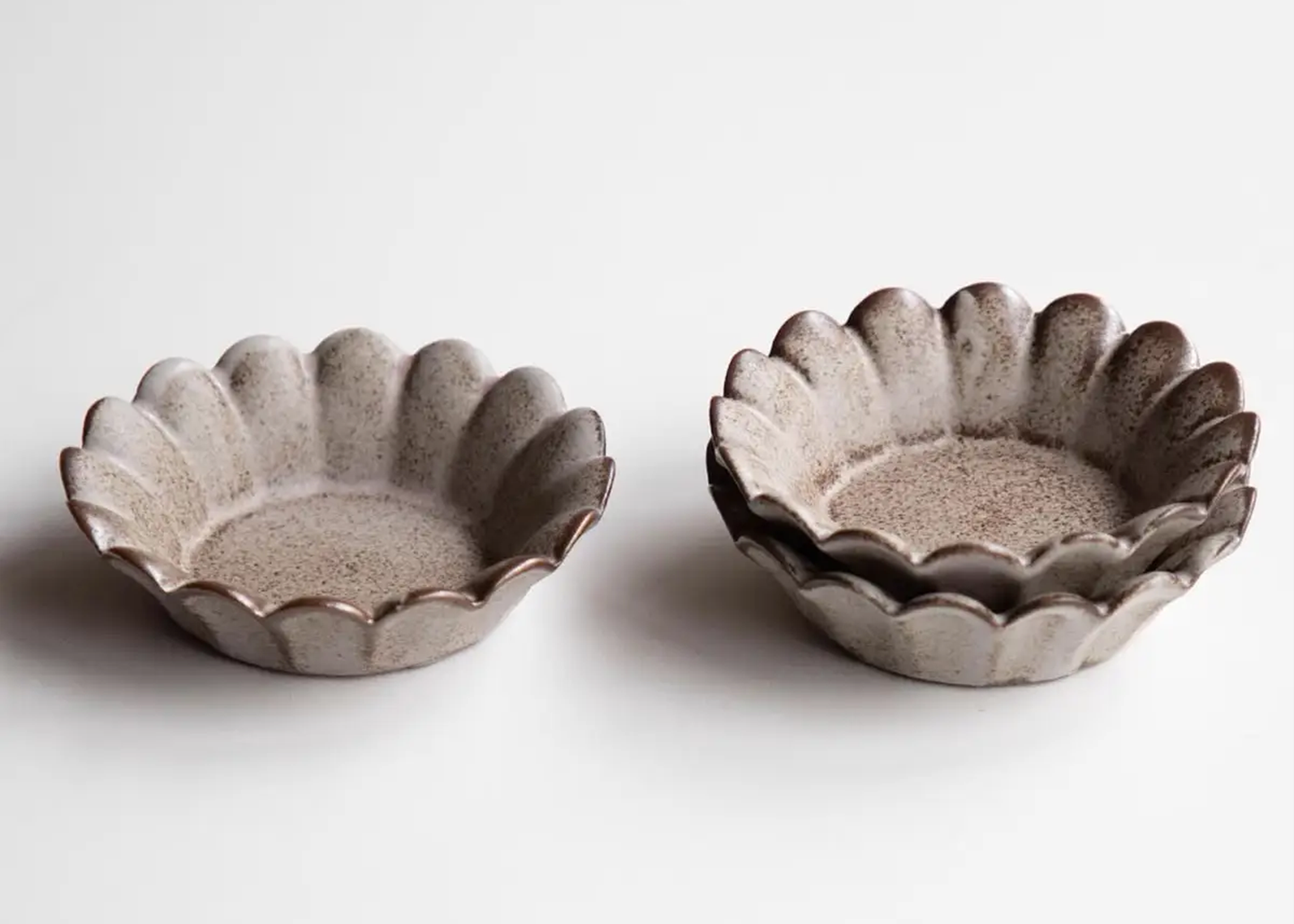 
                  
                    Flower Ceramic Pinch Bowls
                  
                