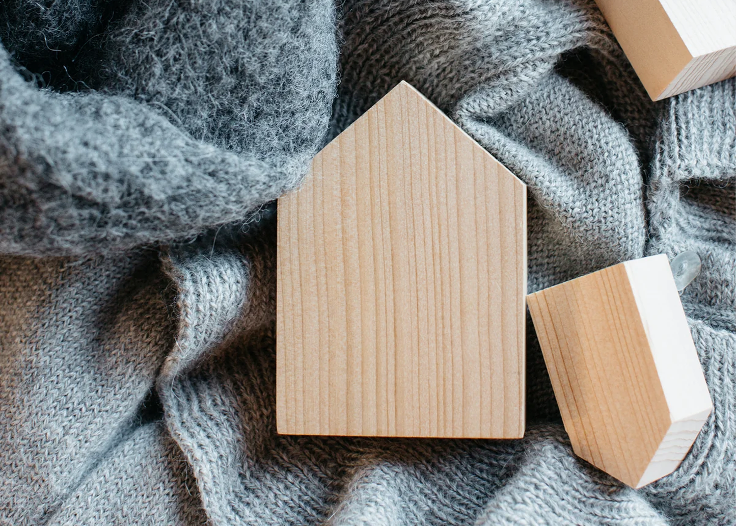 
                  
                    Anti-Moth Cedarwood House
                  
                