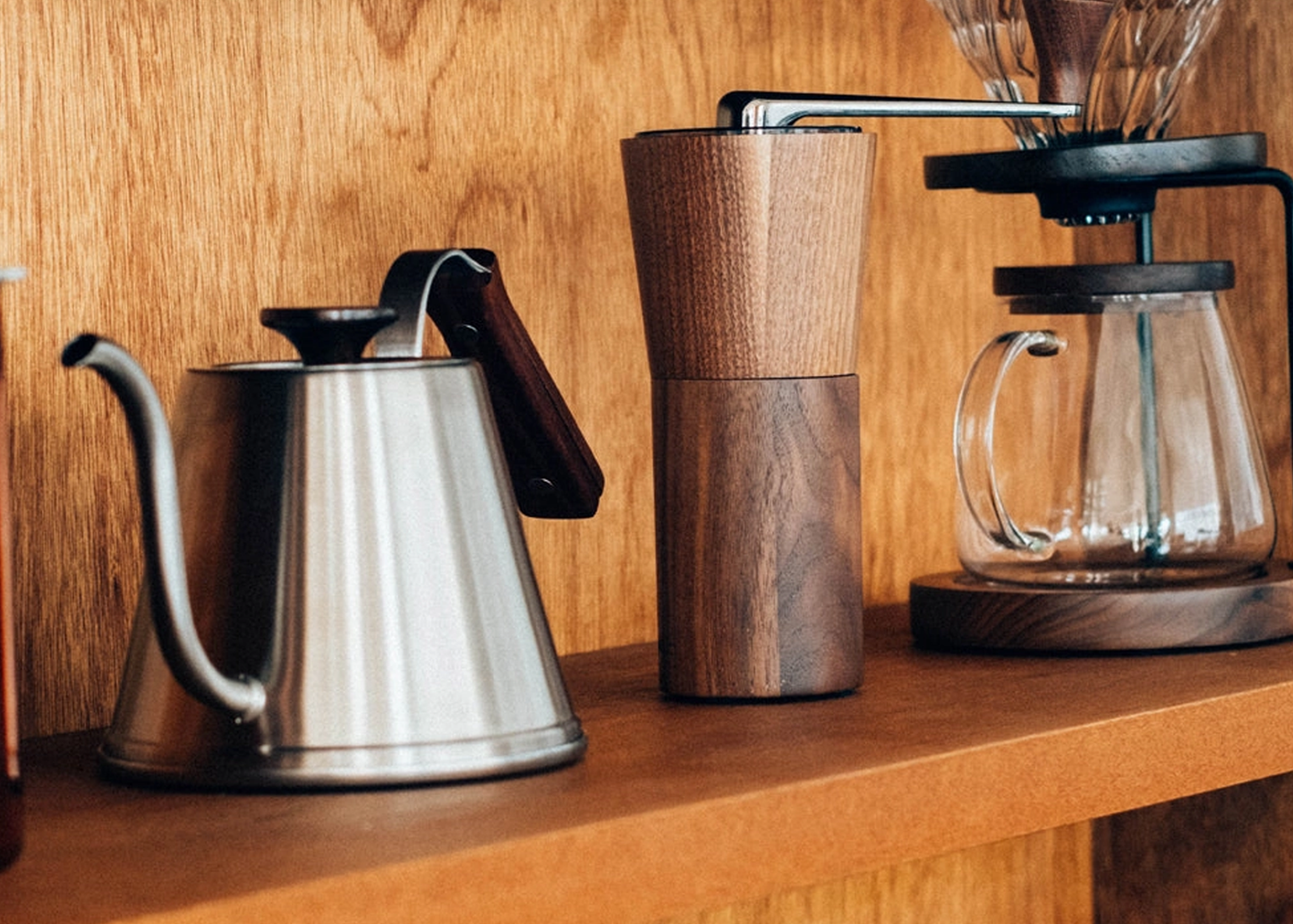 
                  
                    Walnut Drip Kettle
                  
                