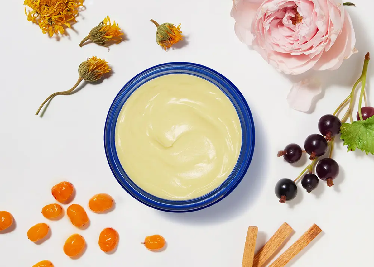 Golden Hour Body Butter | Lightweight Deep Hydration | Ursa Major ...