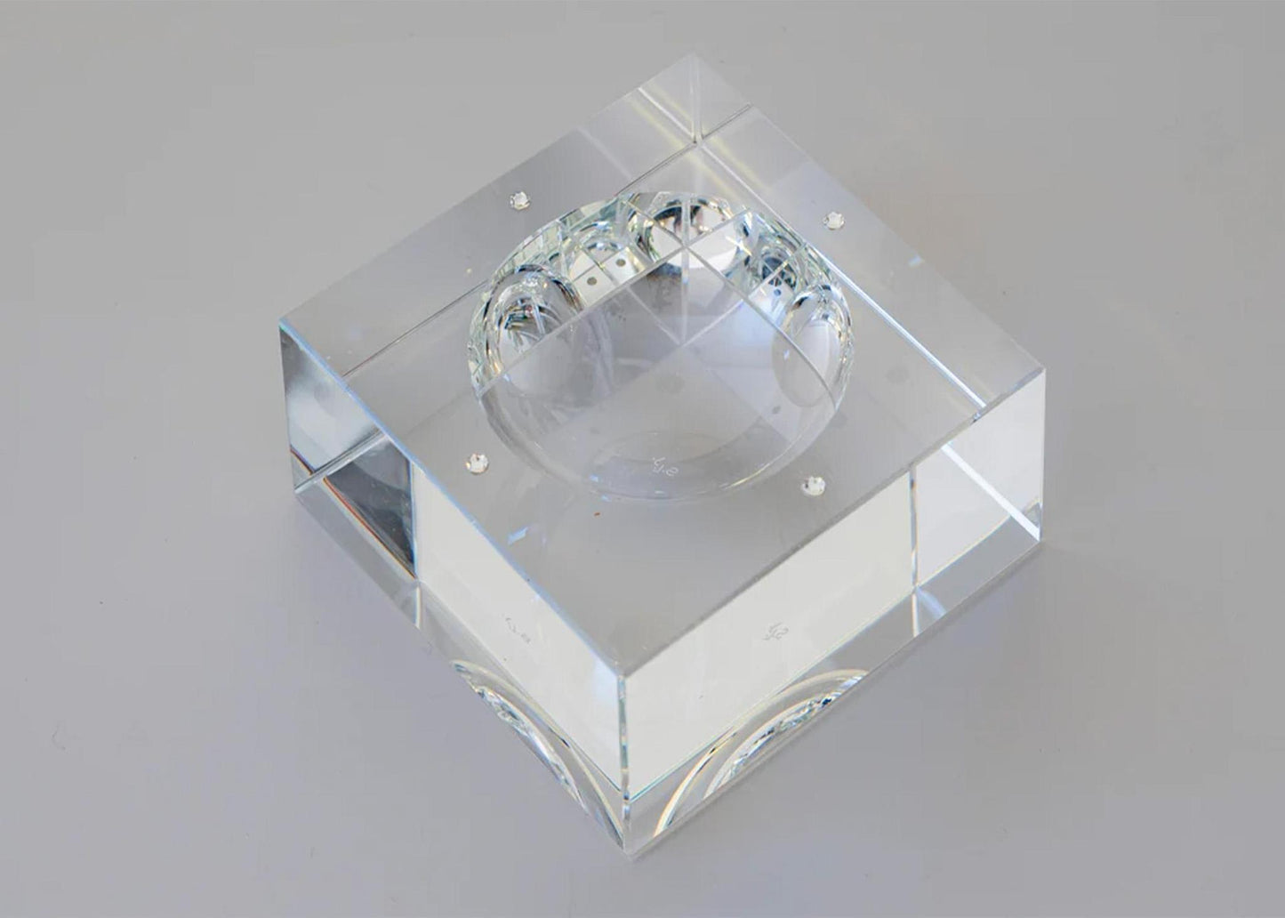 
                  
                    Capri Tray
                  
                